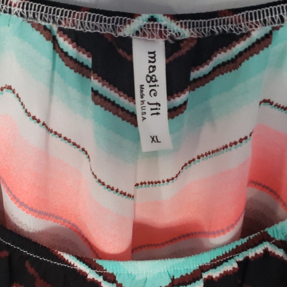 Magic Fit Chevron Shirt - Picture 3 of 4